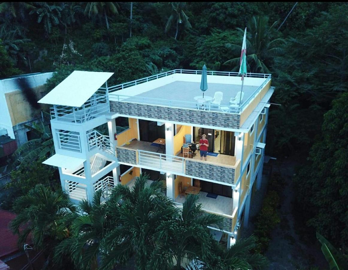 Aparthotel The Blue Pagong à Puerto Galera Extérieur photo